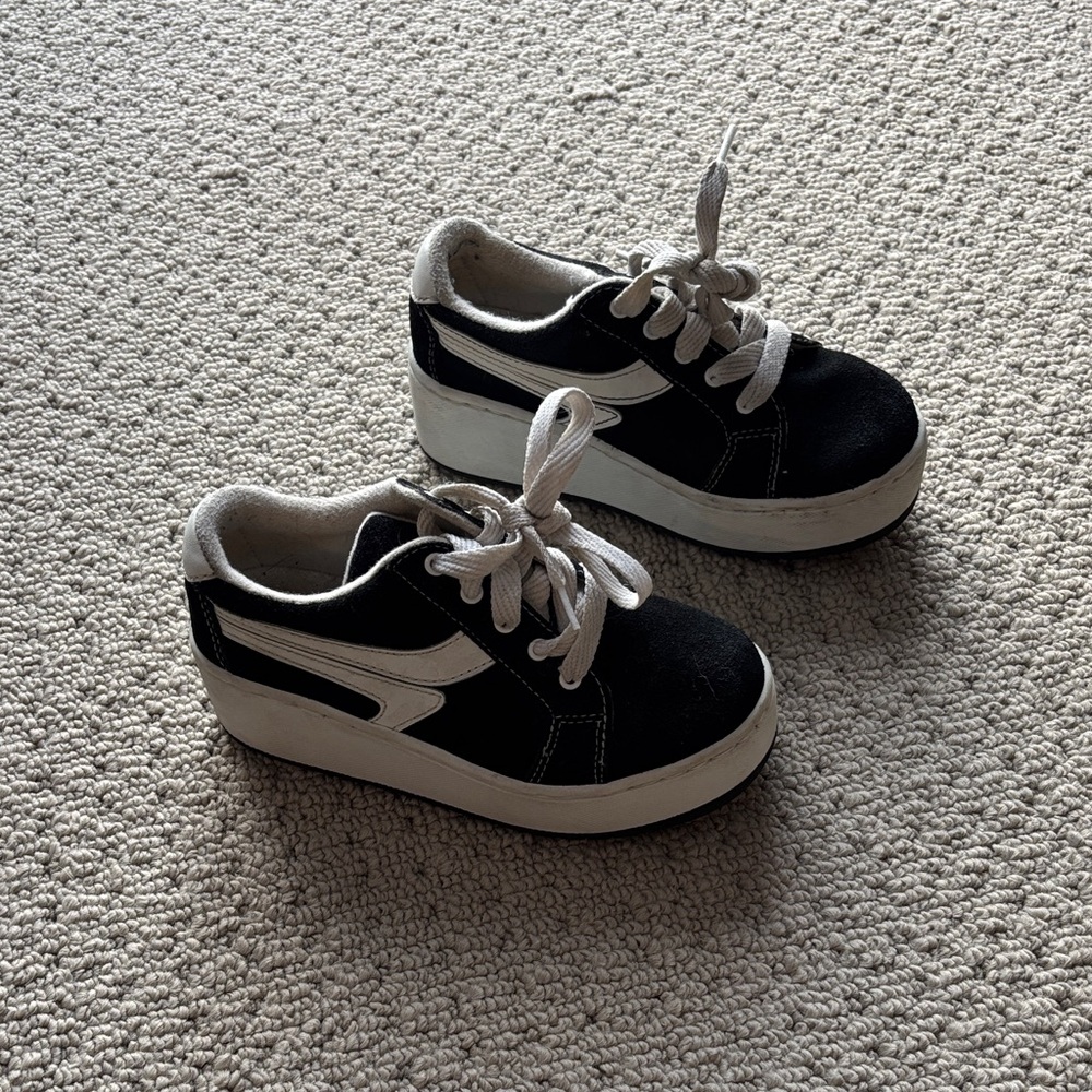 Vintage Platform Black and White Kids Sneakers Lower Eastside